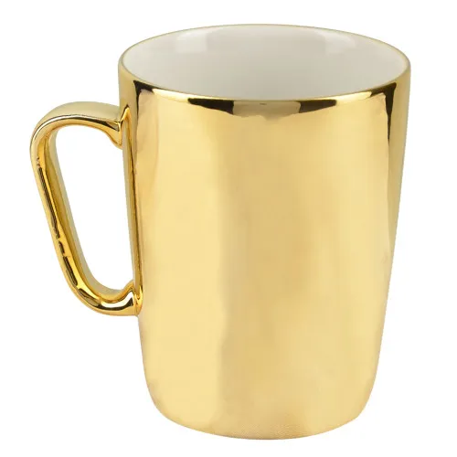 Кружка фарфоровая с напылением под «Золото» 